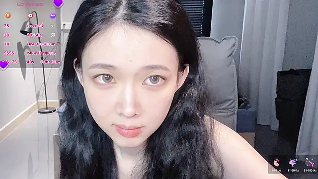 Snapshot of NiNi-baby520 chatting on 09-29-25, 07:24 NiNi-baby520 online show from 09-29-25, 07:24