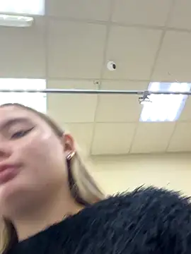 StephanieMur online show from 09-13-25, 06:02