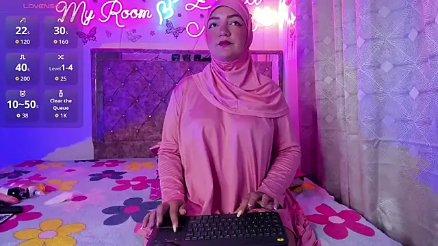 Dana-Alabi online show from 04-10-26, 12:54