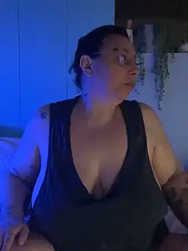 LupeLok online show from 09-19-25, 05:46