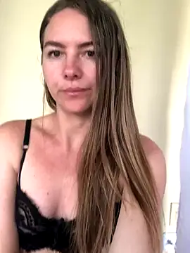 Angiehuston1 online show from 12-03-25, 06:50