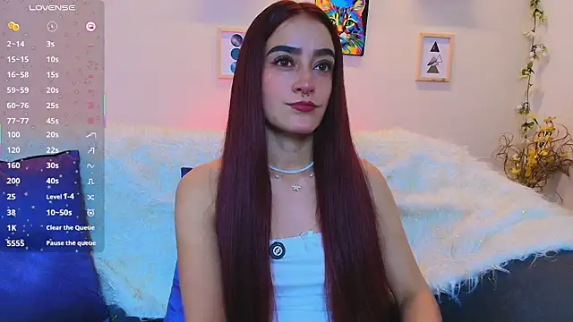 Snapshot of ViolethRosse chatting on 07-22-26, 01:25 ViolethRosse online show from 07-22-26, 01:25