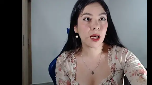 Snapshot of EloiseJun chatting on 03-16-26, 05:55 EloiseJun online show from 03-16-26, 05:55