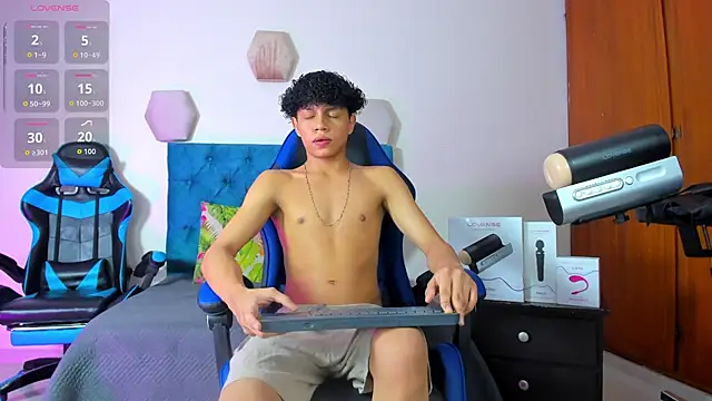  taylor black online show from 09-24-25, 09:07