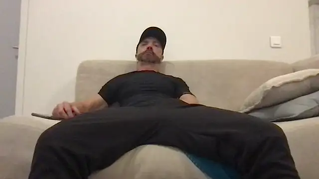 Zaak91190 online show from 11-29-25, 04:54