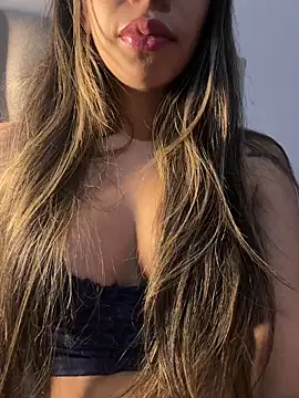 Mayalorenz online show from 02-08-26, 09:40