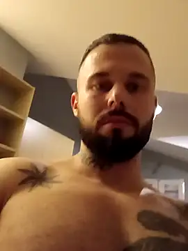 Snapshot of Barber33zk chatting on 09-17-25, 10:55 Barber33zk online show from 09-17-25, 10:55