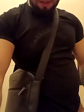 Snapshot of Barber33zk chatting on 11-26-25, 09:27 Barber33zk online show from 11-26-25, 09:27