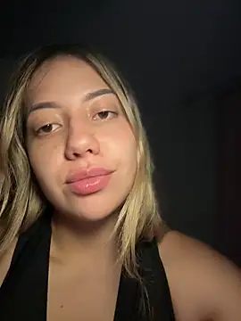 MissCat  online show from 12-04-25, 01:04