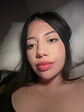 MissCat  online show from 04-18-26, 02:59