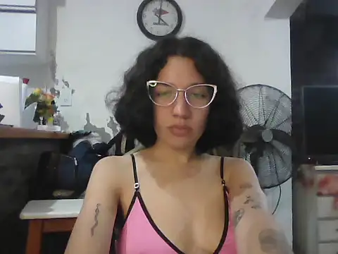 loliporomero online show from 10-02-25, 01:45