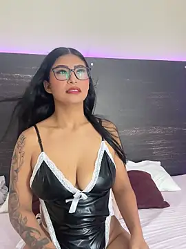 daphnevans online show from 09-10-25, 03:28