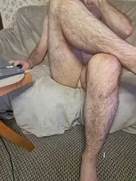 Snapshot of bul_boy chatting on 07-19-26, 05:16 bul boy online show from 07-19-26, 05:16