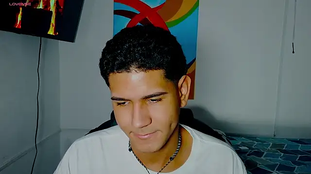 Snapshot of juanacock_1 chatting on 11-13-25, 02:43 juanacock 1 online show from 11-13-25, 02:43