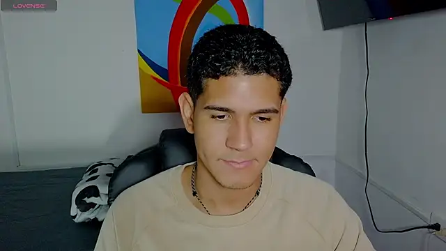 juanacock 1 online show from 01-12-26, 05:34