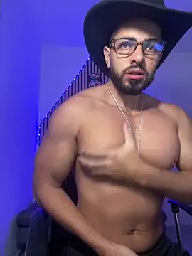 Snapshot of magnumchris chatting on 02-02-26, 11:31 magnumchris online show from 02-02-26, 11:31