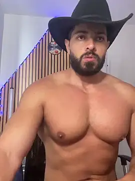 Snapshot of magnumchris chatting on 02-11-26, 02:33 magnumchris online show from 02-11-26, 02:33