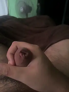 Eduardo 211205 online show from 12-04-25, 03:21