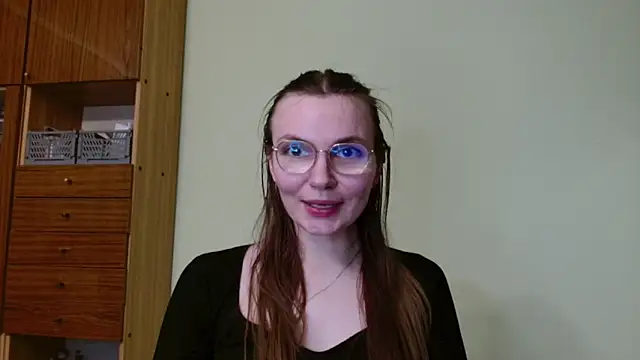 Snapshot of LooveELLYx chatting on 02-27-25, 05:58 LooveELLYx online show from 02-27-25, 05:58