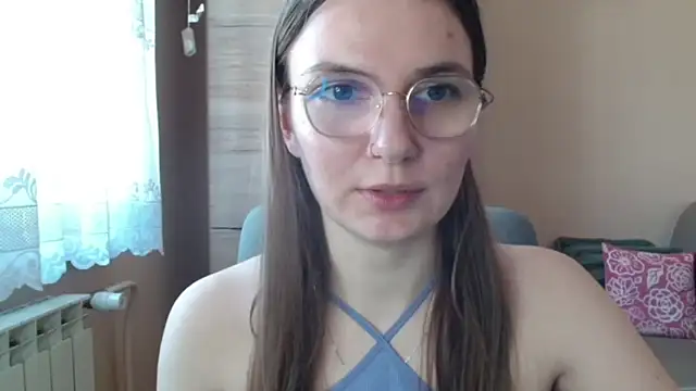 Snapshot of LooveELLYx chatting on 03-22-25, 11:11 LooveELLYx online show from 03-22-25, 11:11