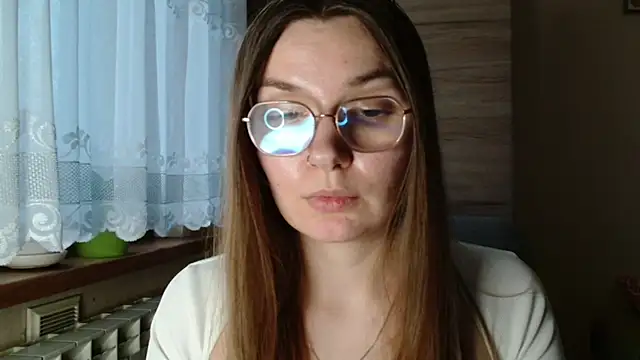 Snapshot of LooveELLYx chatting on 12-03-25, 02:37 LooveELLYx online show from 12-03-25, 02:37