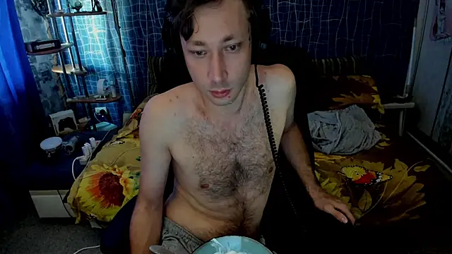 Snapshot of CuteBoy228 chatting on 07-12-26, 11:23 CuteBoy228 online show from 07-12-26, 11:23