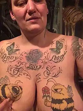 Snapshot of Ich-eben123 chatting on 09-17-25, 07:59 Ich-eben123 online show from 09-17-25, 07:59