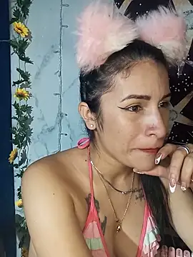 karinnahotdirty online show from 05-08-26, 09:53