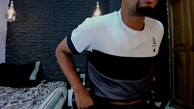 yurgaki 21 online show from 04-10-26, 06:45