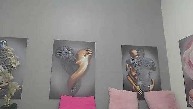 Snapshot of AntonellaBlanc chatting on 07-14-26, 04:50 AntonellaBlanc online show from 07-14-26, 04:50
