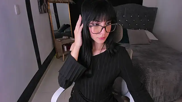 Snapshot of CamiCute_ chatting on 10-30-25, 09:59 CamiCute online show from 10-30-25, 09:59