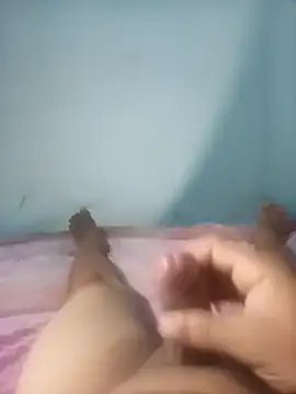 Snapshot of cora08 chatting on 09-30-25, 09:42 cora08 online show from 09-30-25, 09:42