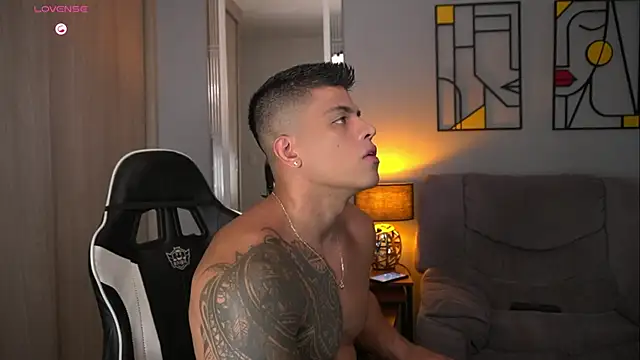 tyler muscle1 online show from 04-25-26, 04:37