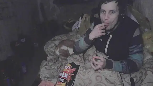 makarov1993 online show from 12-18-25, 04:02