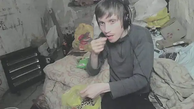 makarov1993 online show from 04-14-26, 11:05