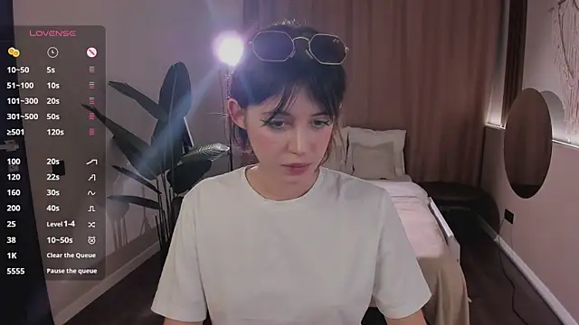 chloe dreammm online show from 02-10-26, 12:09