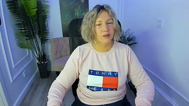 NinaStarle online show from 09-26-25, 04:49