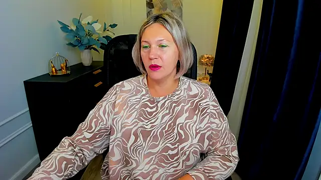 NinaStarle online show from 10-03-25, 04:42