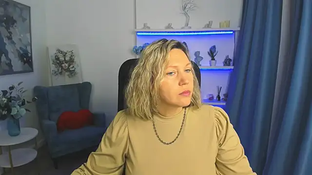 NinaStarle online show from 04-17-26, 04:04