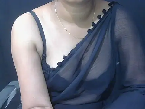 Snapshot of Priyanka_rao chatting on 11-07-25, 12:49 Priyanka rao online show from 11-07-25, 12:49