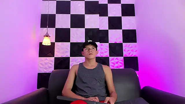 AndyFame1 online show from 10-08-25, 06:38