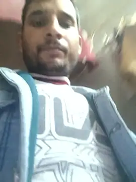 couple 71 online show from 01-12-26, 06:51