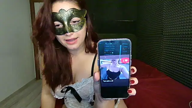 Snapshot of xxhornylove chatting on 11-05-25, 08:53 xxhornylove online show from 11-05-25, 08:53