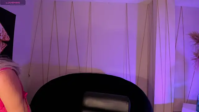 IsabellaMoreau online show from 01-13-26, 07:41