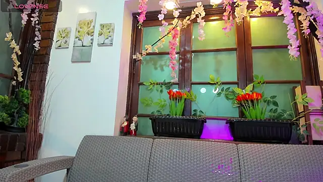 Snapshot of samara_selene chatting on 06-20-26, 03:31 samara selene online show from 06-20-26, 03:31