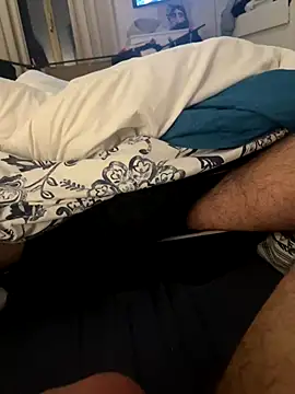 Snapshot of francy242 chatting on 09-12-25, 05:07 francy242 online show from 09-12-25, 05:07