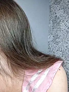 Olivia OliV online show from 06-19-26, 12:59