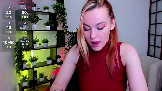 Snapshot of Ida_FaneStain chatting on 01-14-26, 08:20 Ida FaneStain online show from 01-14-26, 08:20