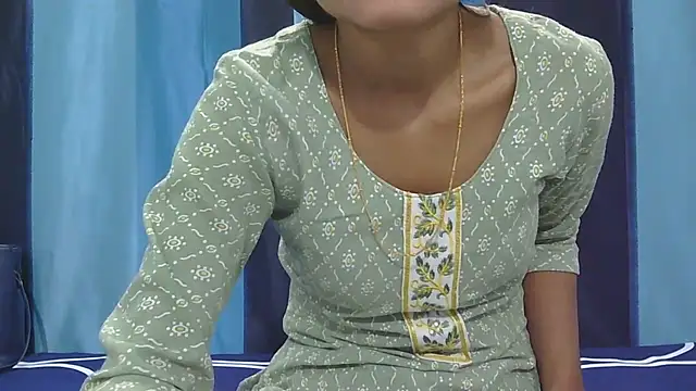 Aarti misty71 online show from 01-13-26, 04:29