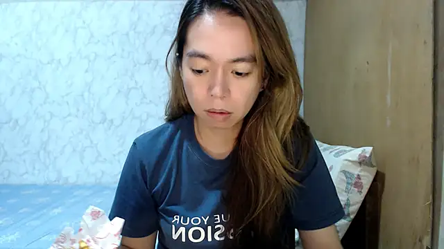 B0rn2Porn online show from 09-21-25, 10:00